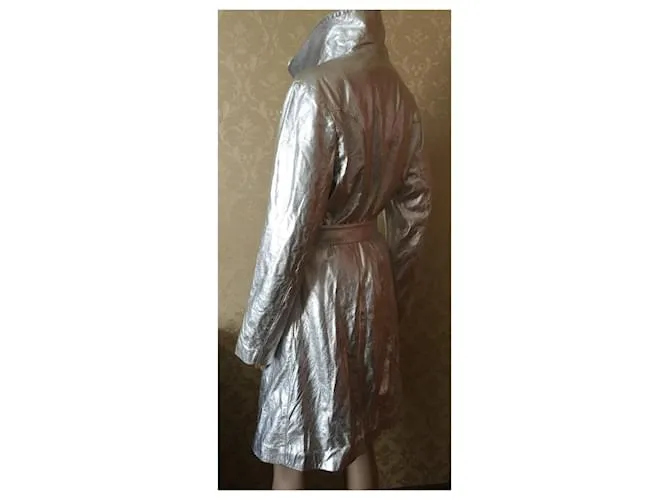 Autre Marque Abrigos, Ropa de calle Plata 