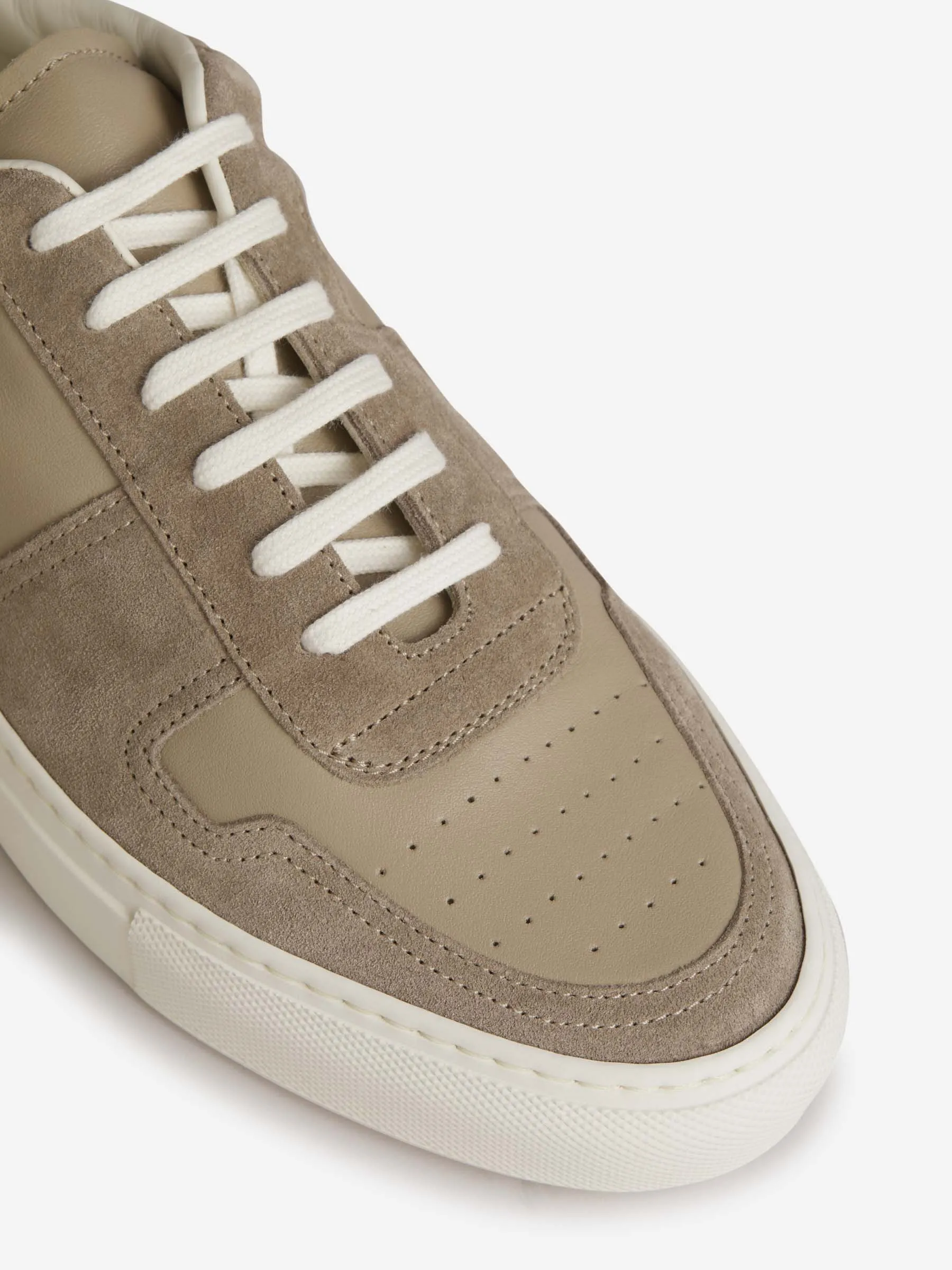 Common Projects Sneakers Paneles Contraste