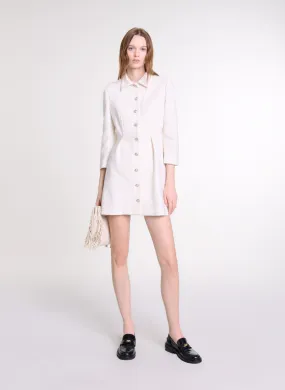 MAJE Vestido corto ajustado con cuello clásico en blanco