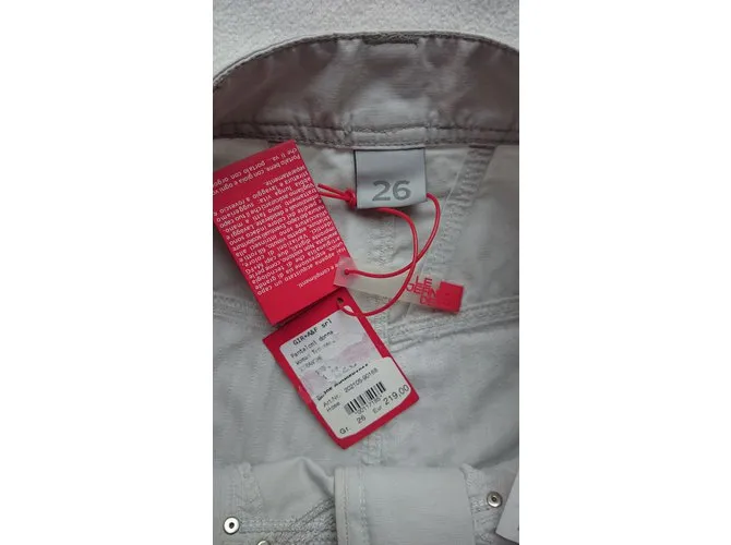 Marithé et François Girbaud Pantalones Marithe et Francois Girbaud, tamaño 26 Gris 