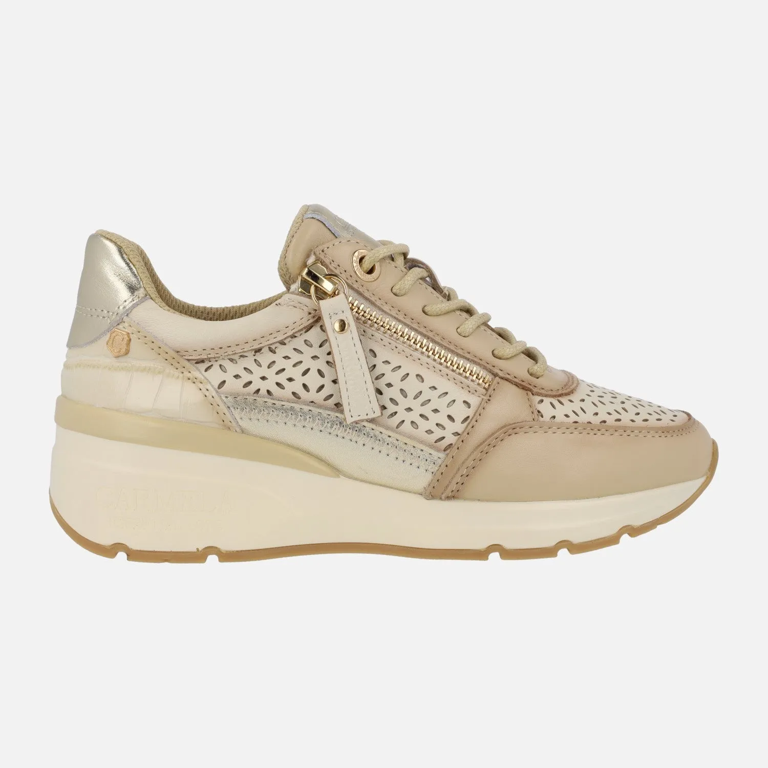 Zapatillas deportivas Carmela de piel con dibujo troquelado